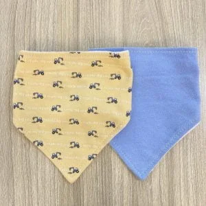 Σετ 2τμχ Τριγωνική σαλιάρα DREAMS